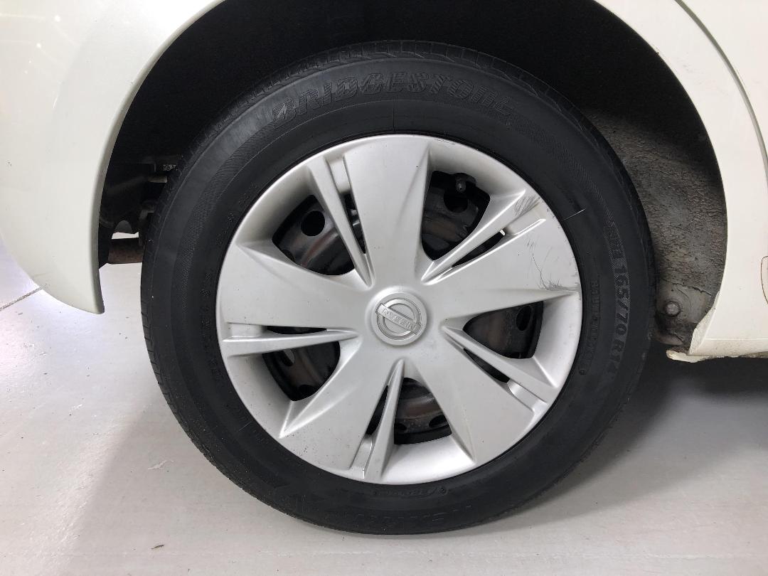 Photo '12' of Nissan March