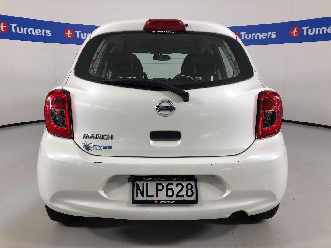 Photo '6' of Nissan March