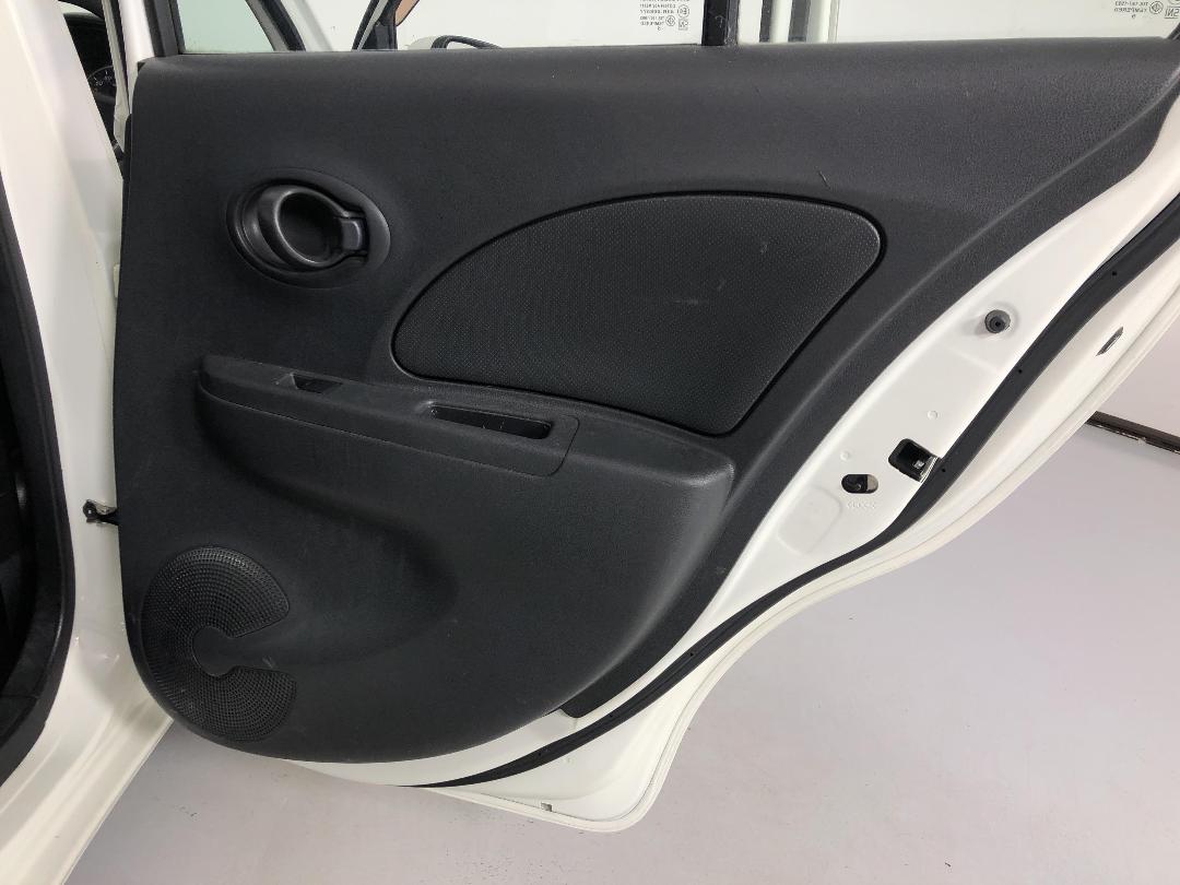 Photo '19' of Nissan March