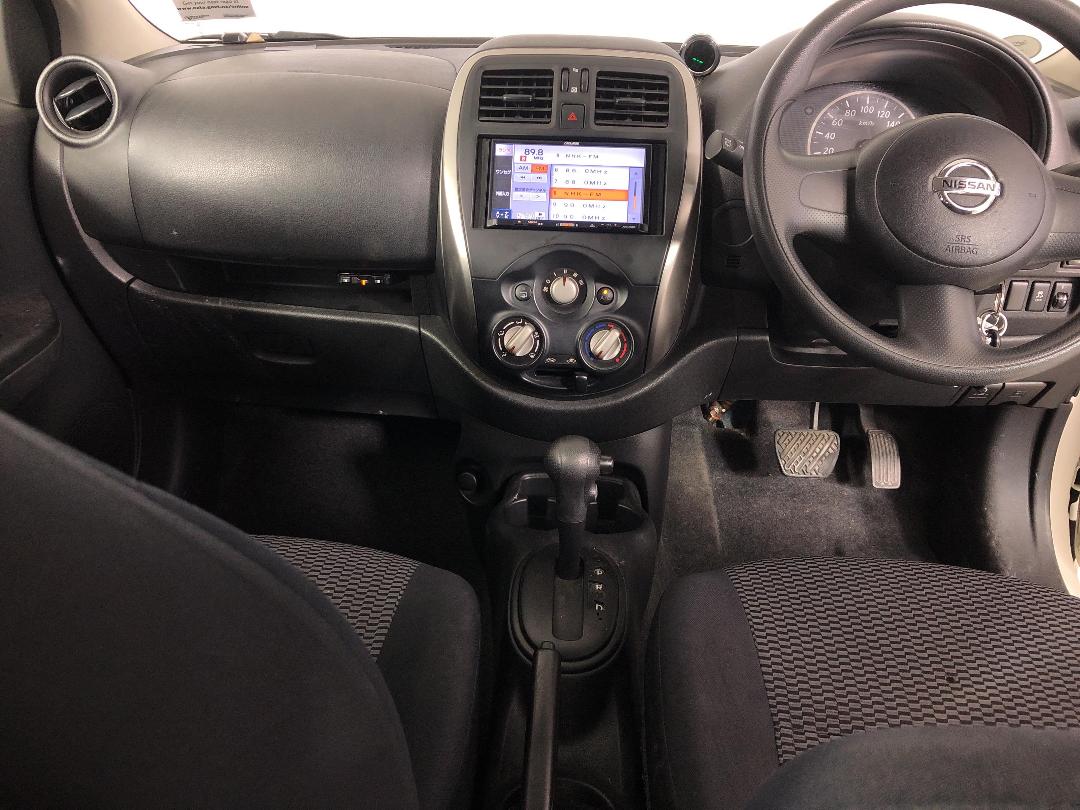 Photo '17' of Nissan March