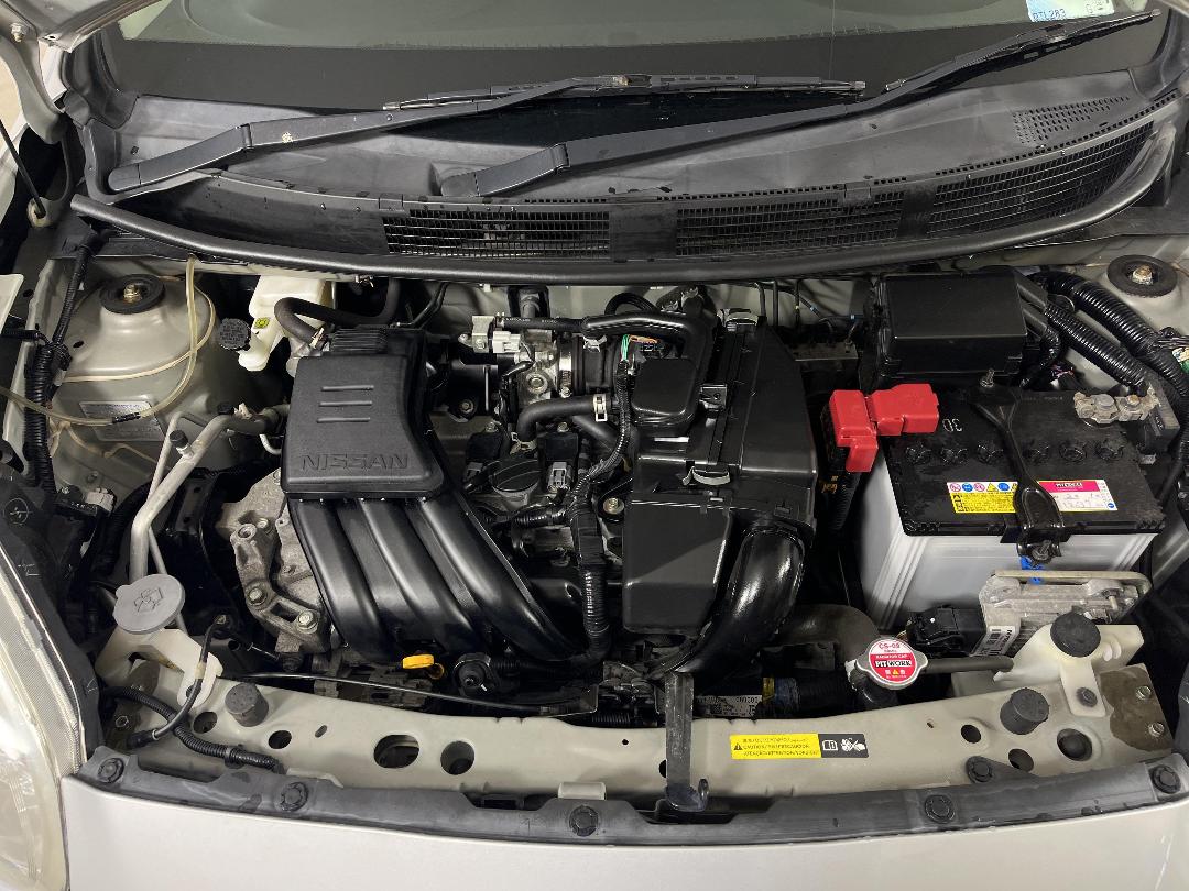 Photo '13' of Nissan March