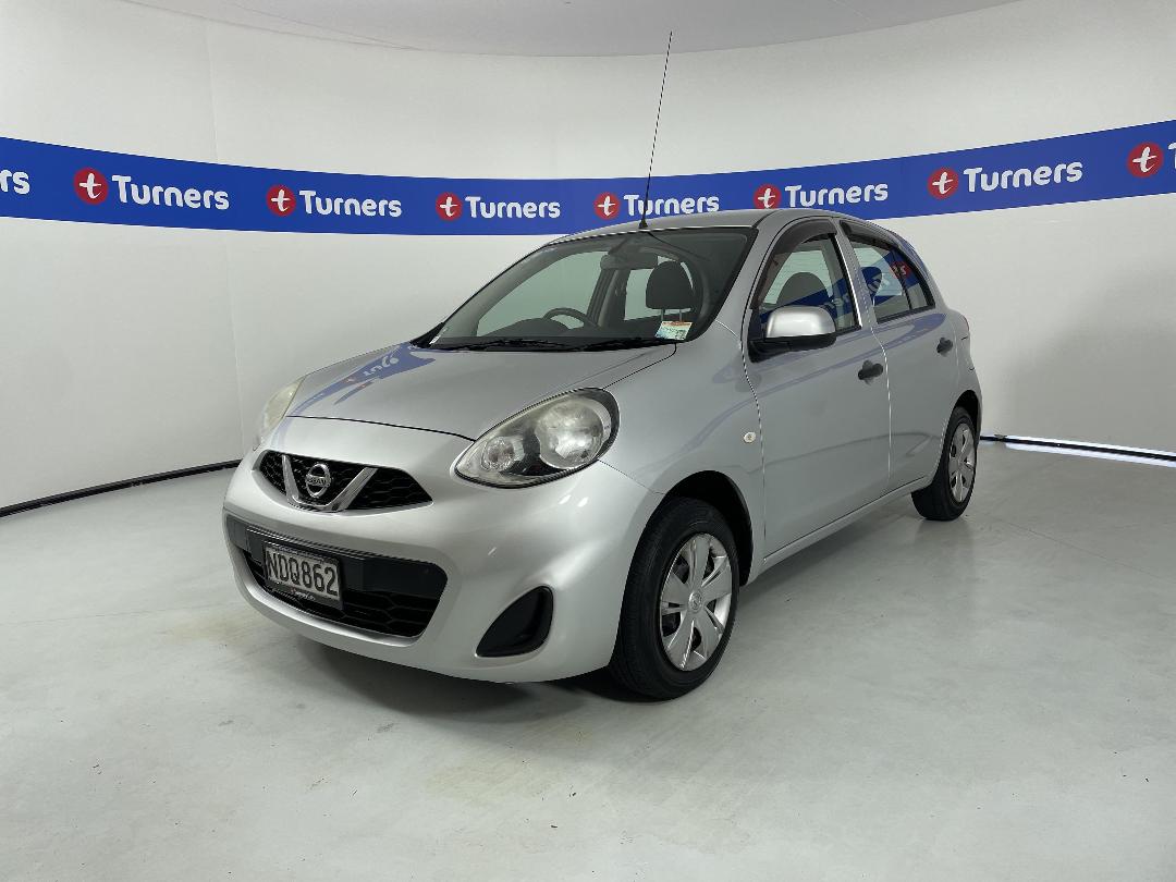 Photo '4' of Nissan March