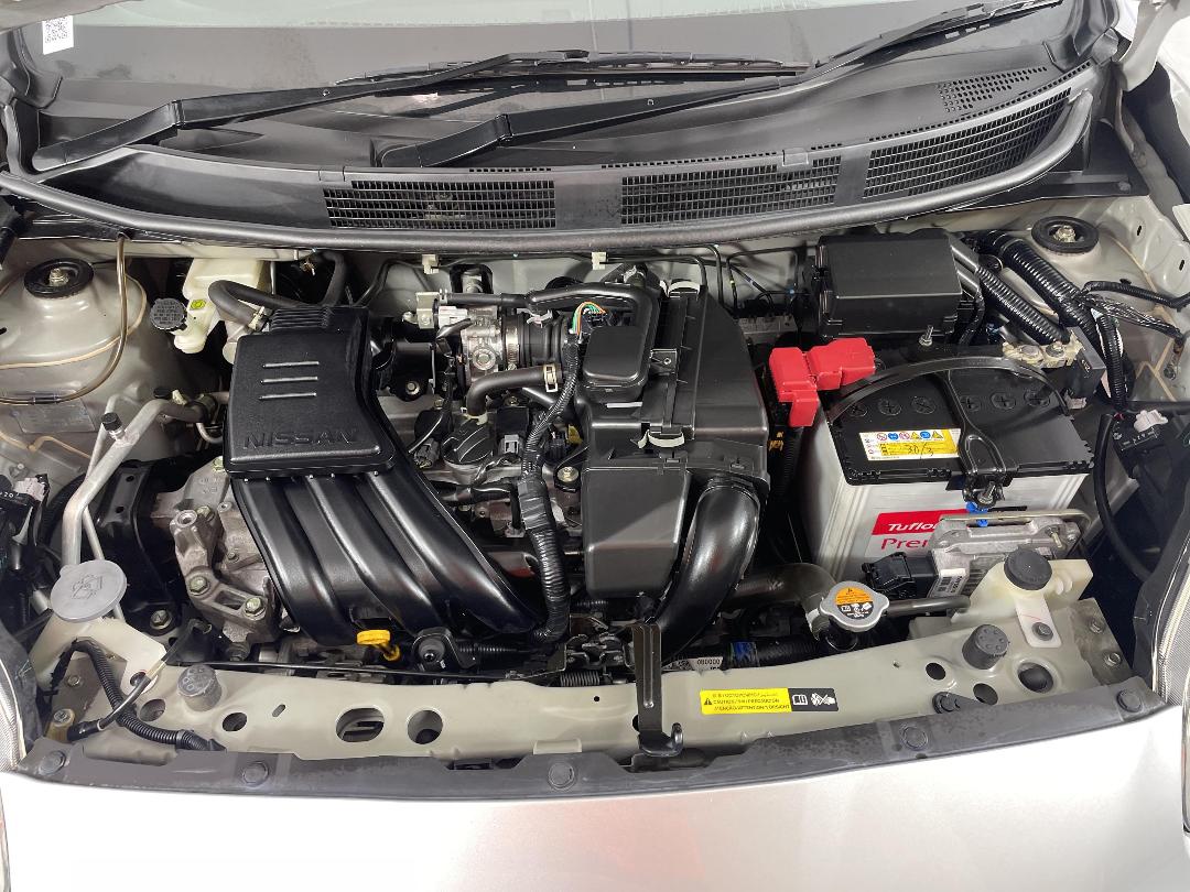 Photo '13' of Nissan March