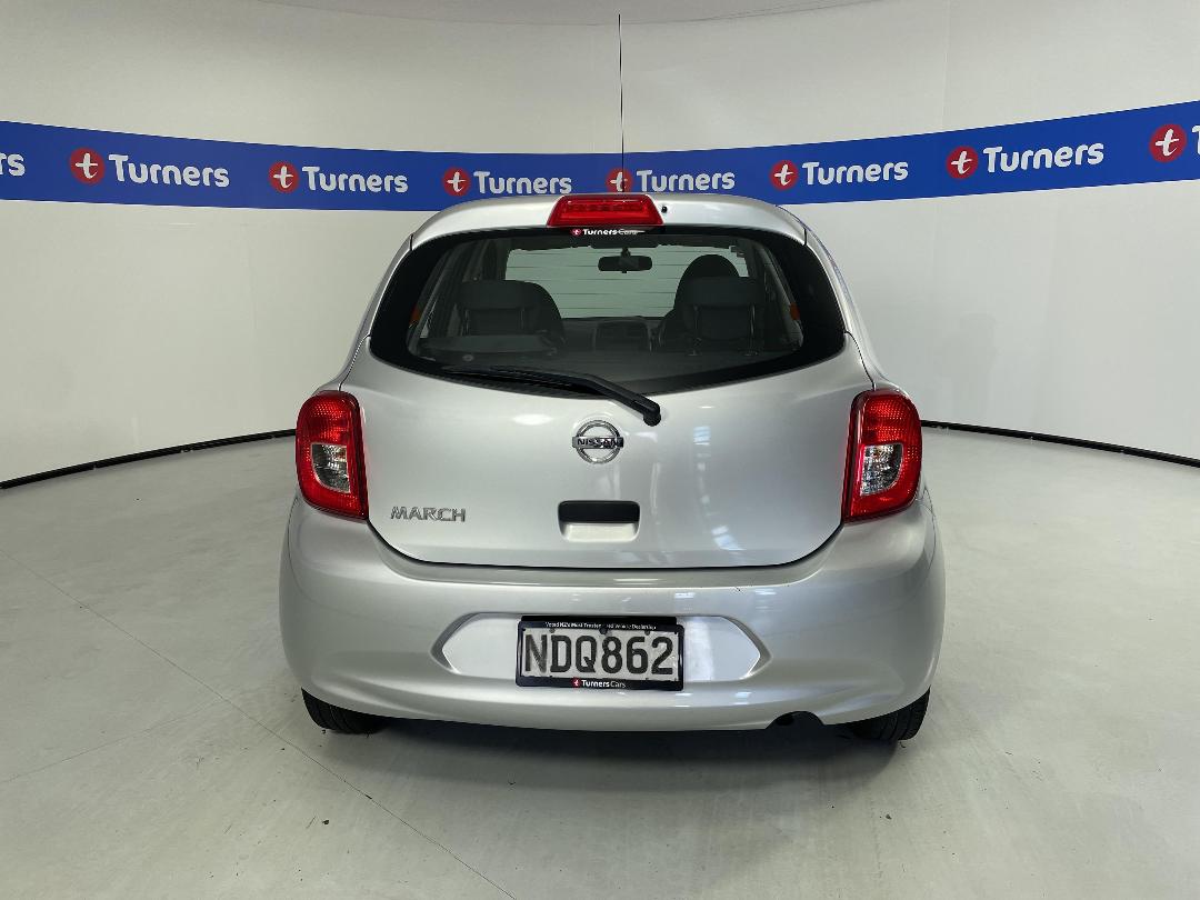 Photo '6' of Nissan March