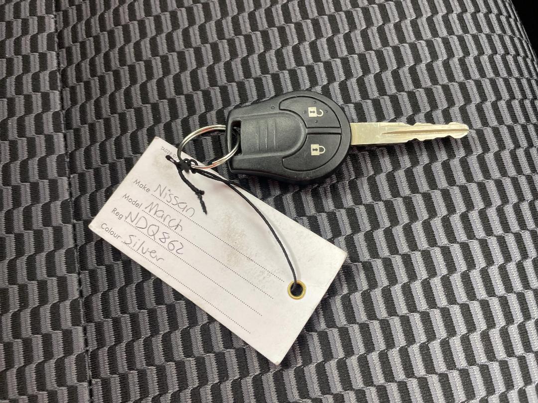 Photo '22' of Nissan March