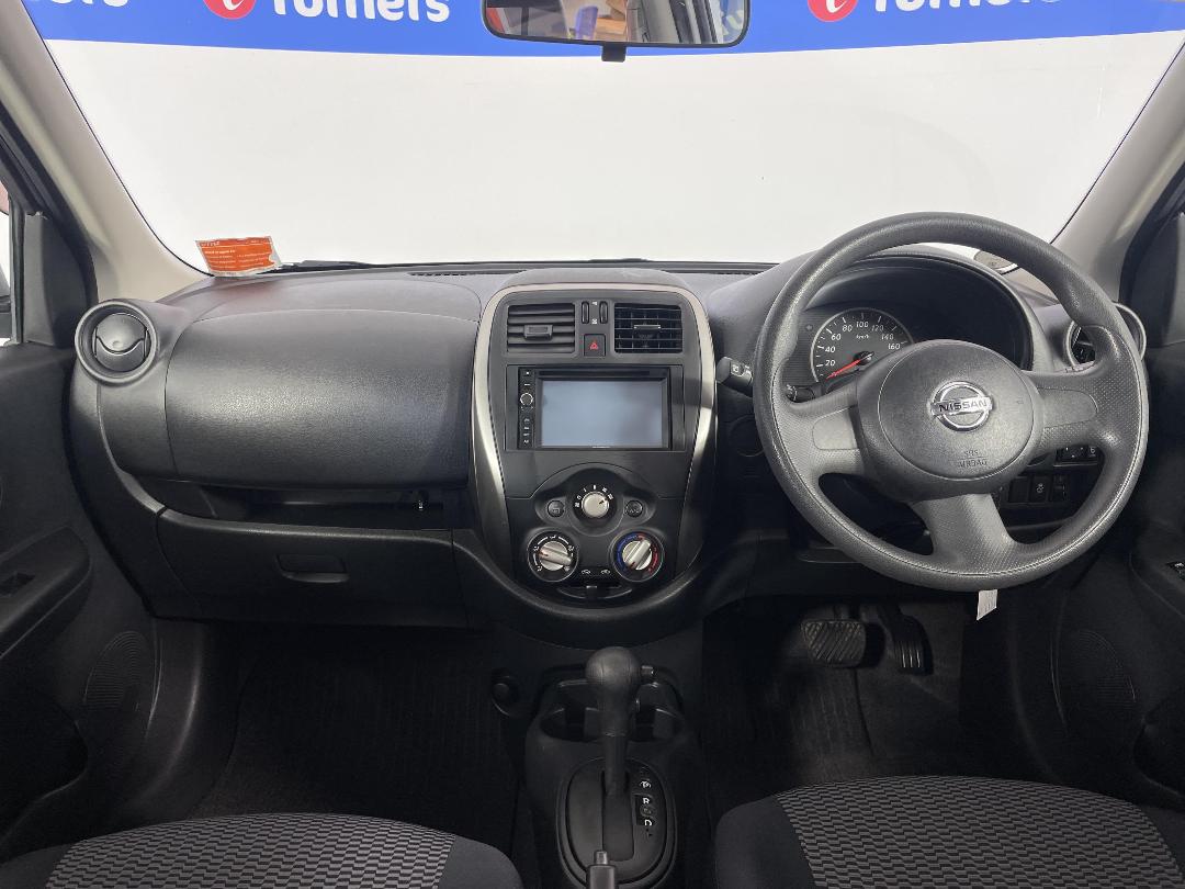 Photo '17' of Nissan March