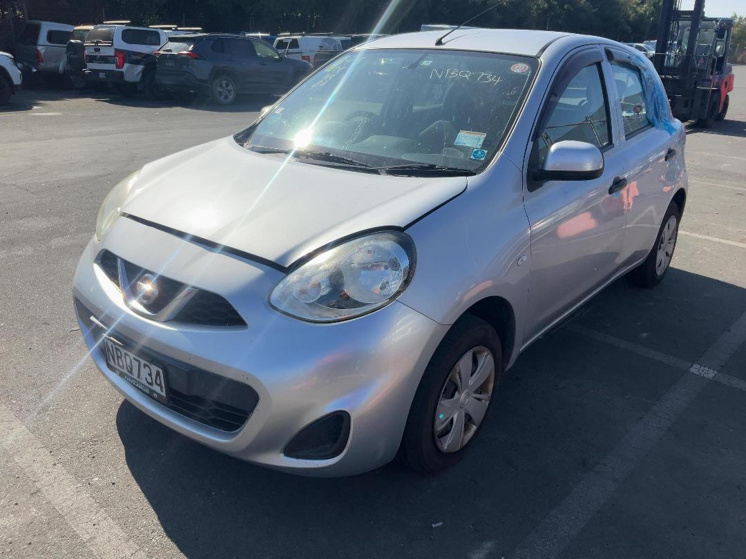 Photo '3' of Nissan March