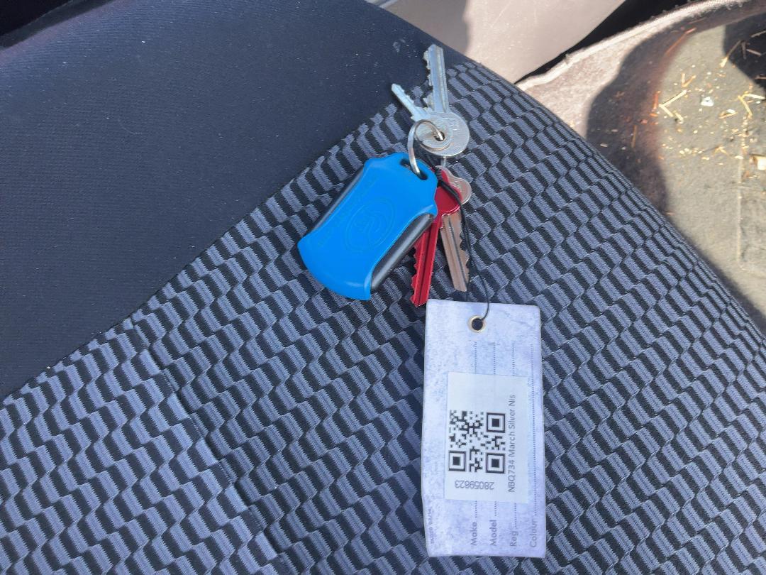 Photo '16' of Nissan March