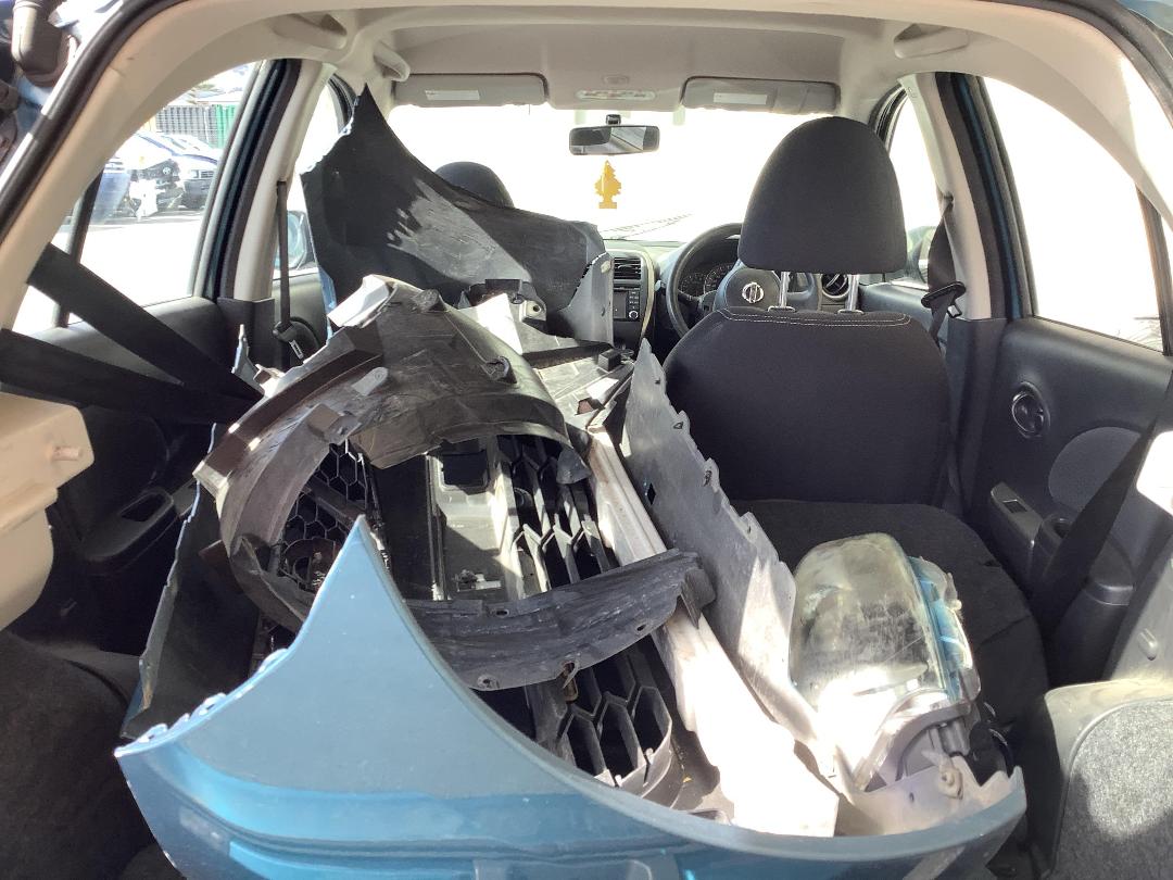 Photo '9' of Nissan Micra ST-L