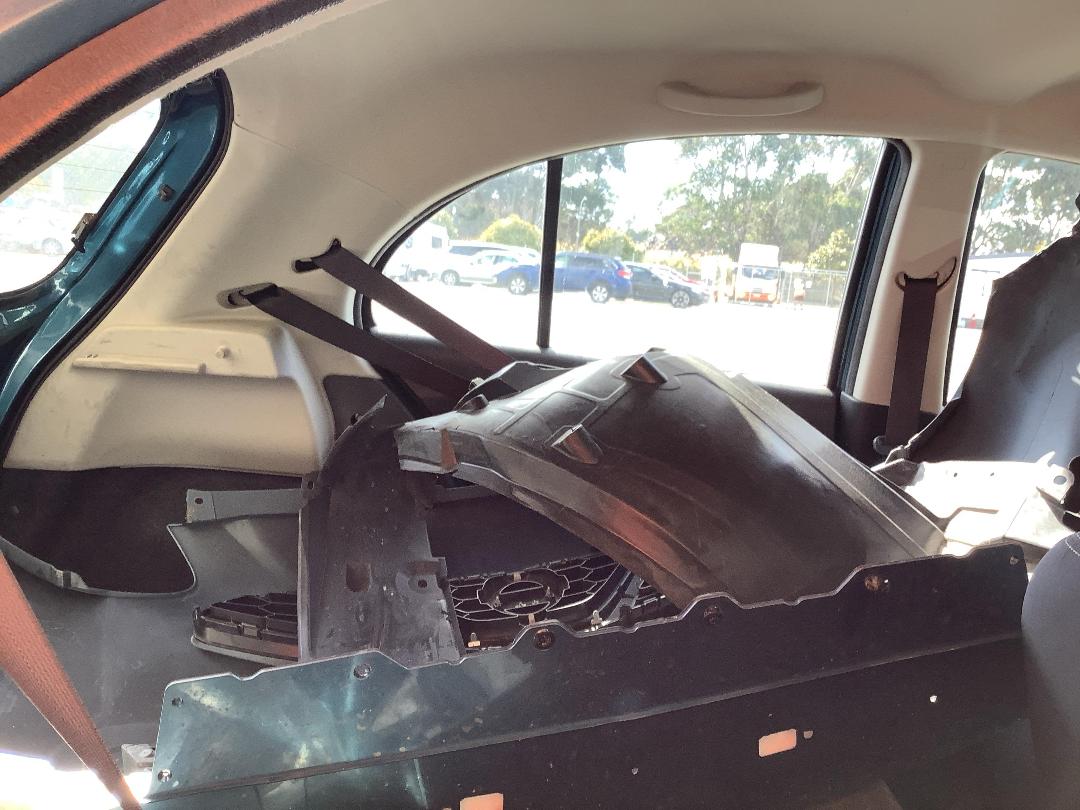 Photo '11' of Nissan Micra ST-L