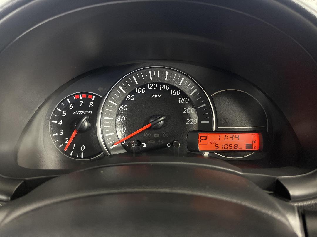 Photo '21' of Nissan Micra