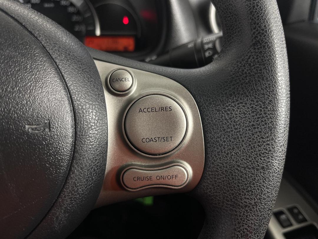 Photo '23' of Nissan Micra