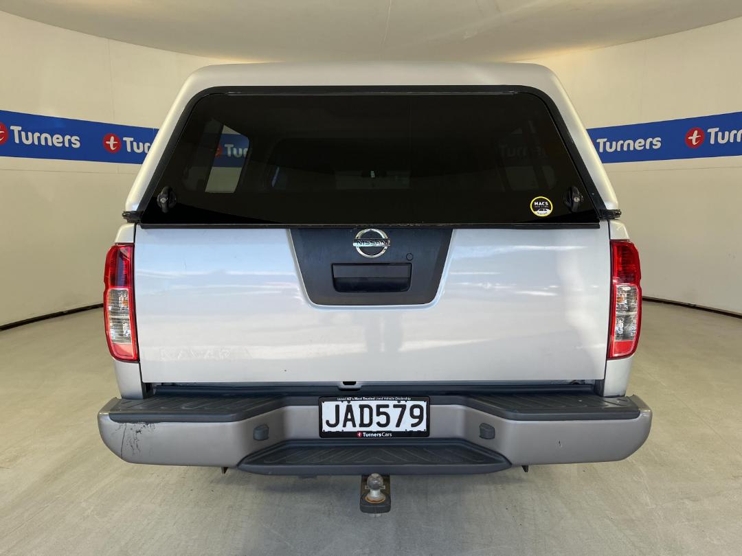 Photo '6' of Nissan Navara