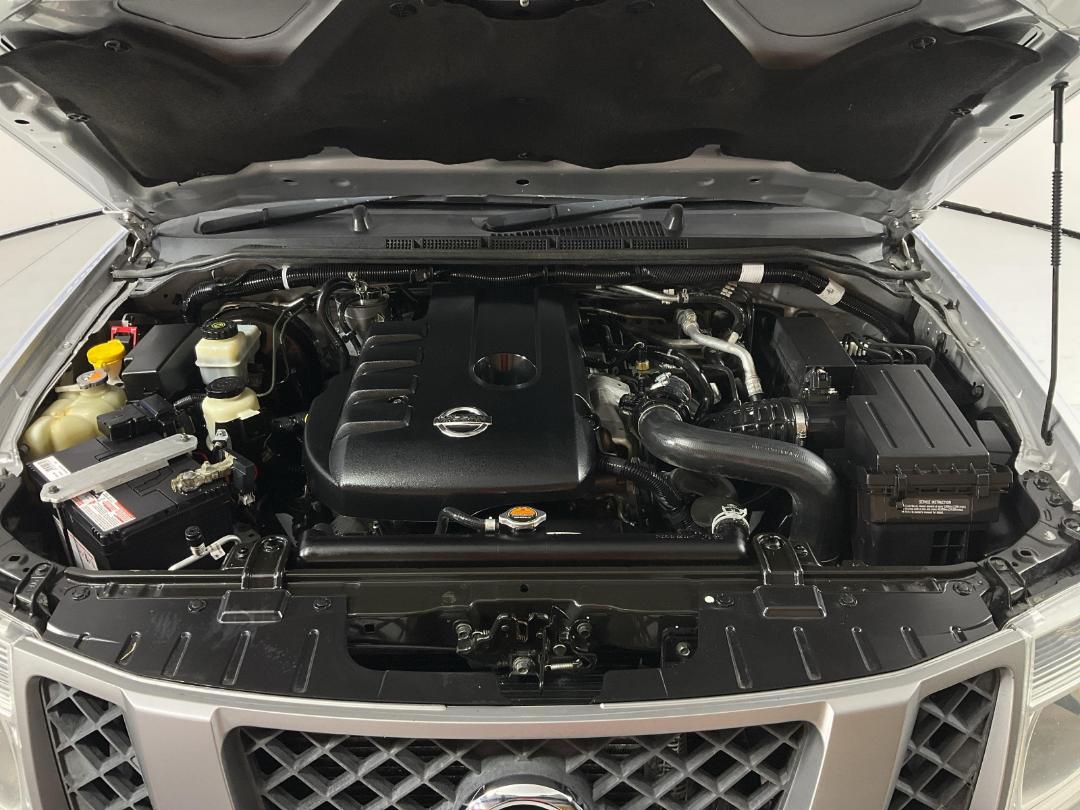 Photo '11' of Nissan Navara D/C ST-X Photo '11' of Nissan Navara D/C ST-X