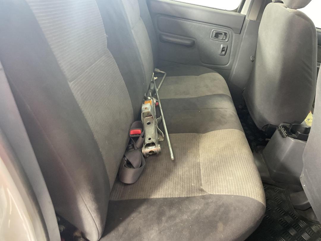 Photo '20' of Nissan Navara Photo '20' of Nissan Navara