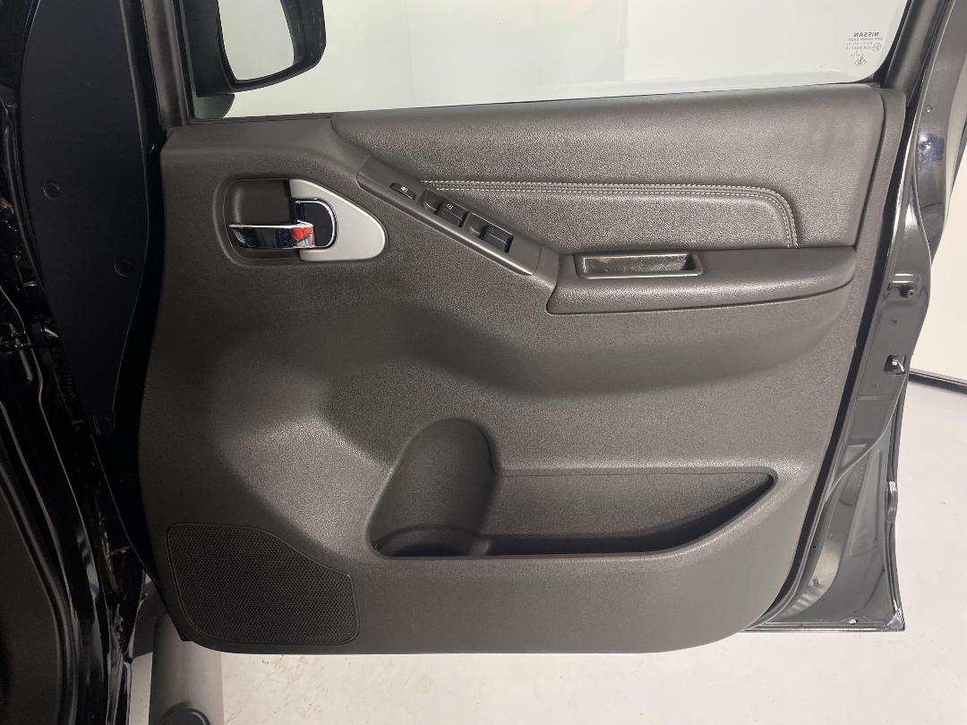 Photo '15' of Nissan Navara Photo '15' of Nissan Navara