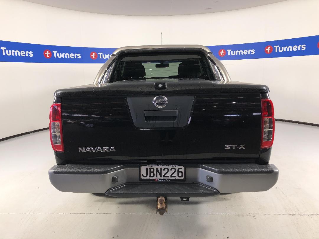 Photo '6' of Nissan Navara