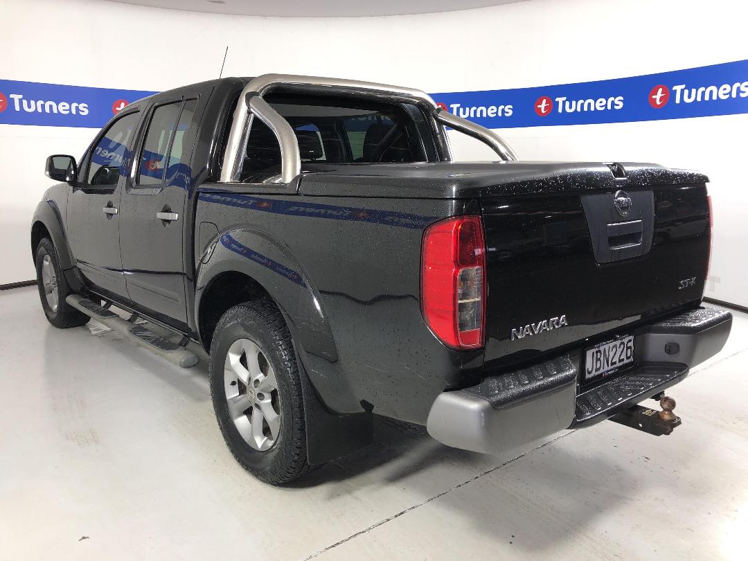 Photo '5' of Nissan Navara