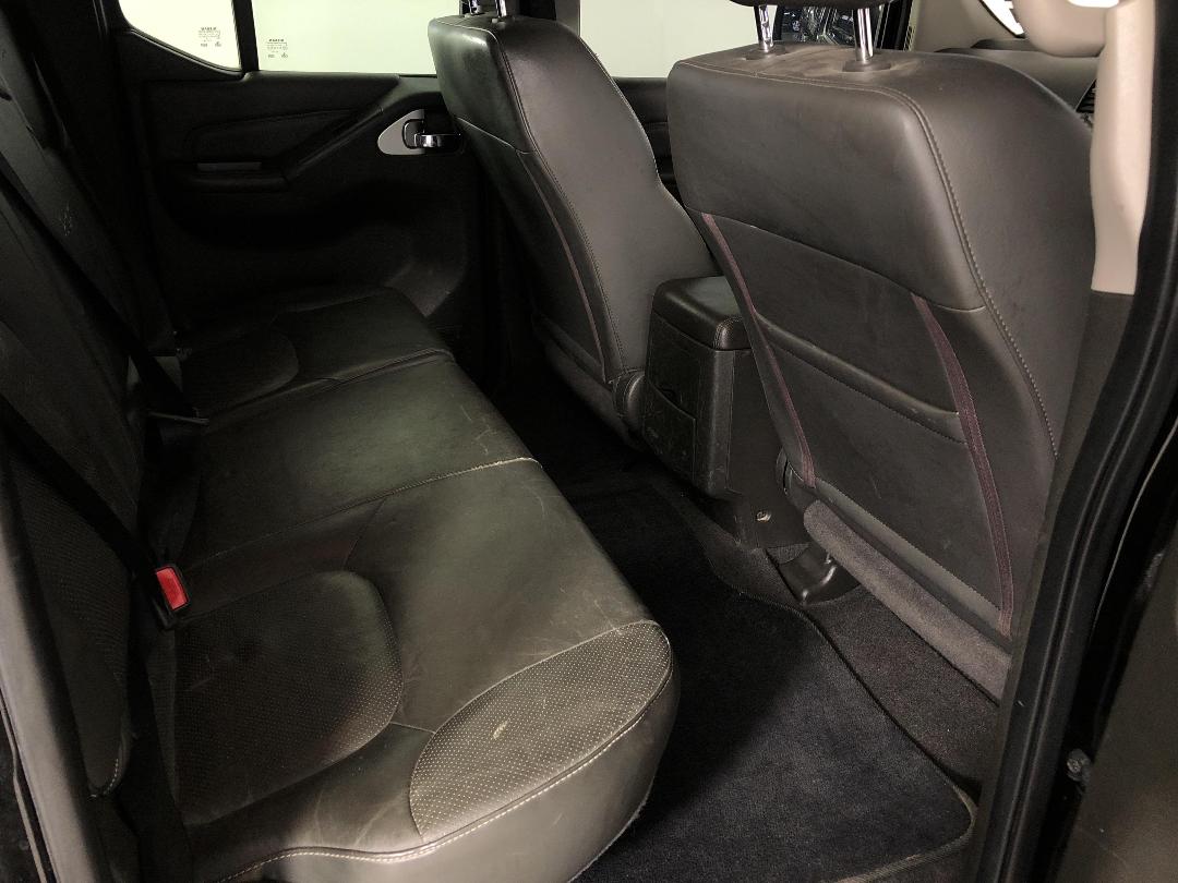 Photo '20' of Nissan Navara