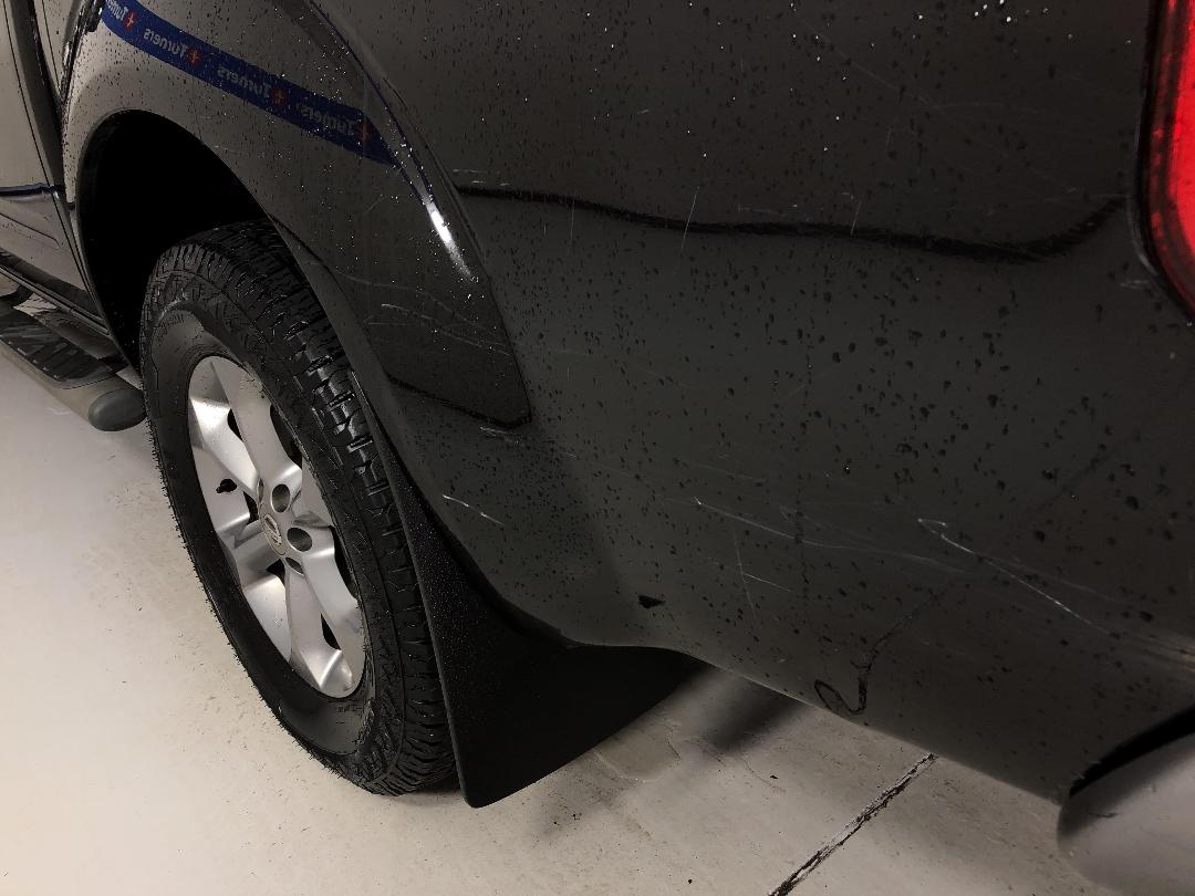 Photo '25' of Nissan Navara