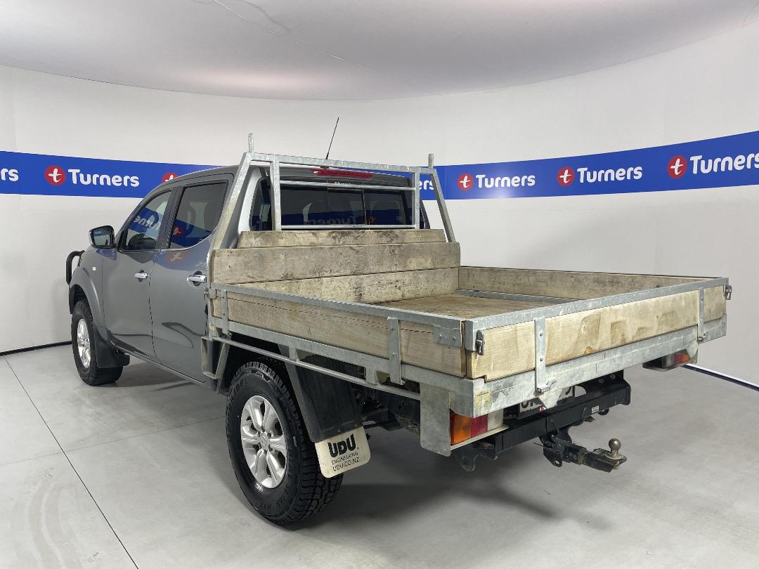 Photo '5' of Nissan Navara Photo '5' of Nissan Navara