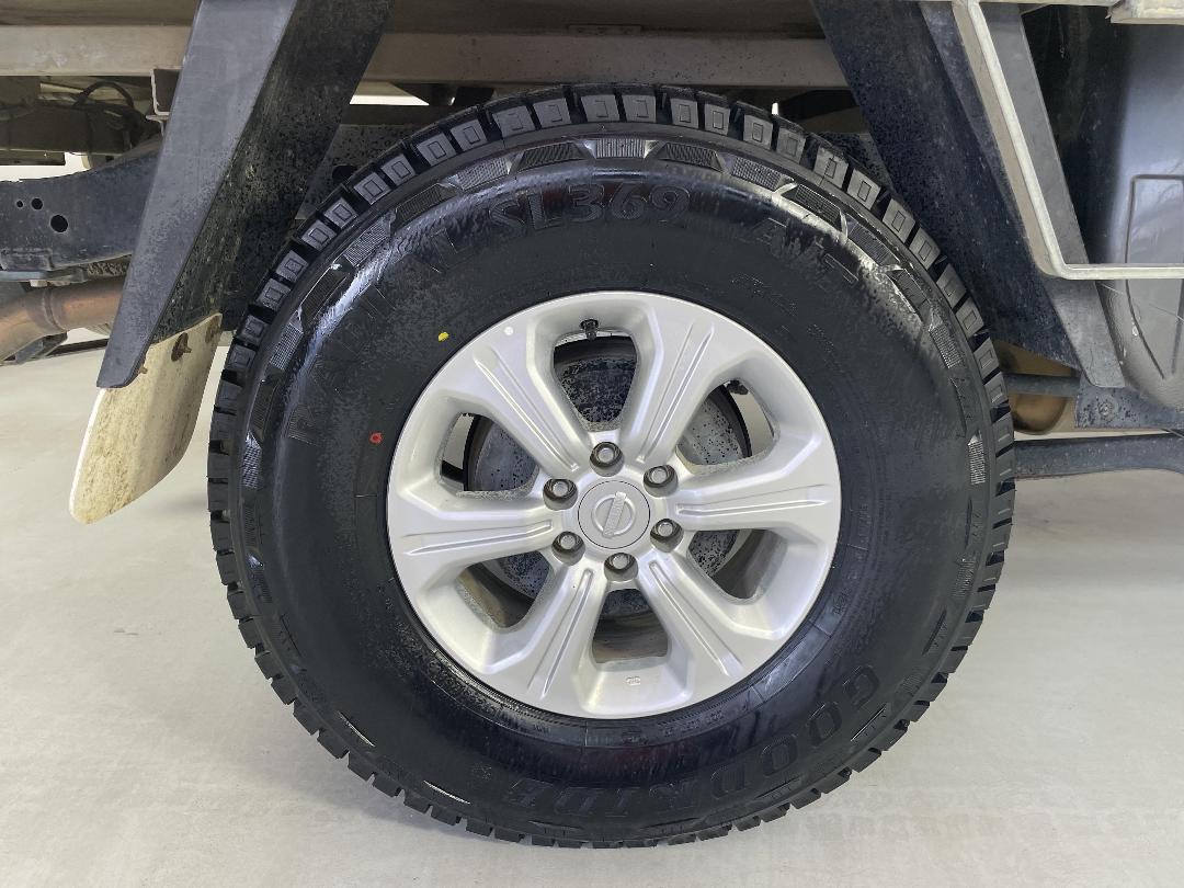 Photo '12' of Nissan Navara Photo '12' of Nissan Navara