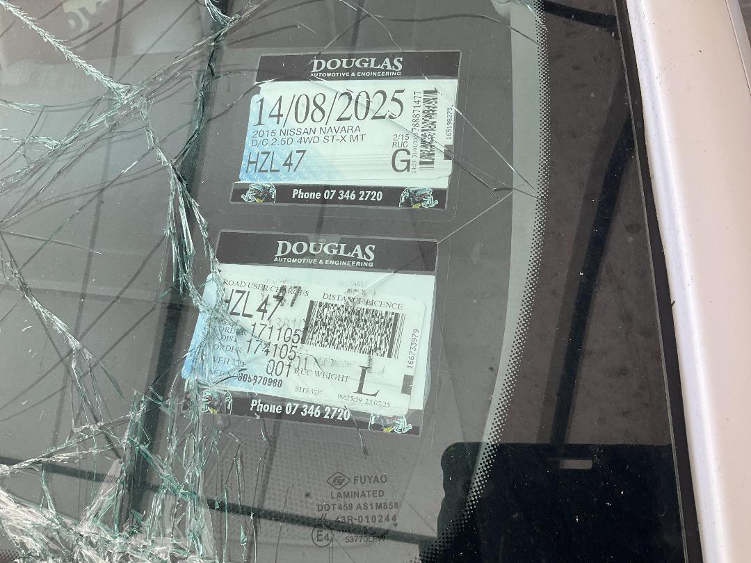 Photo '17' of Nissan Navara D/C ST-X