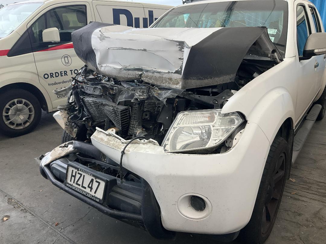 Photo '21' of Nissan Navara D/C ST-X