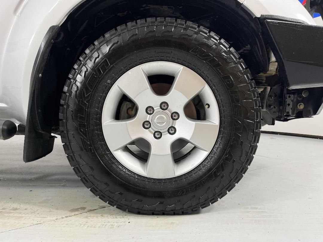 Photo '9' of Nissan Navara