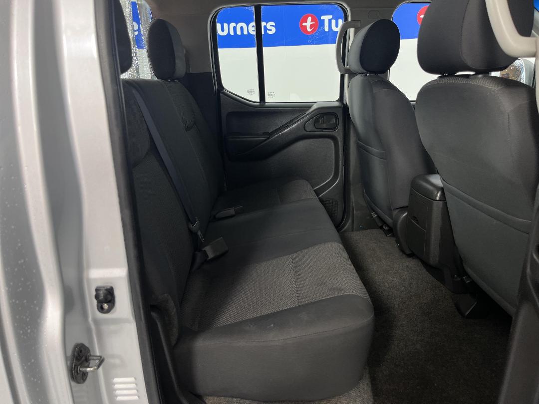 Photo '19' of Nissan Navara