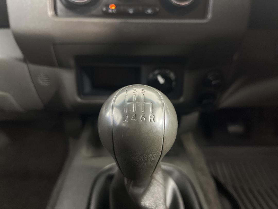 Photo '26' of Nissan Navara