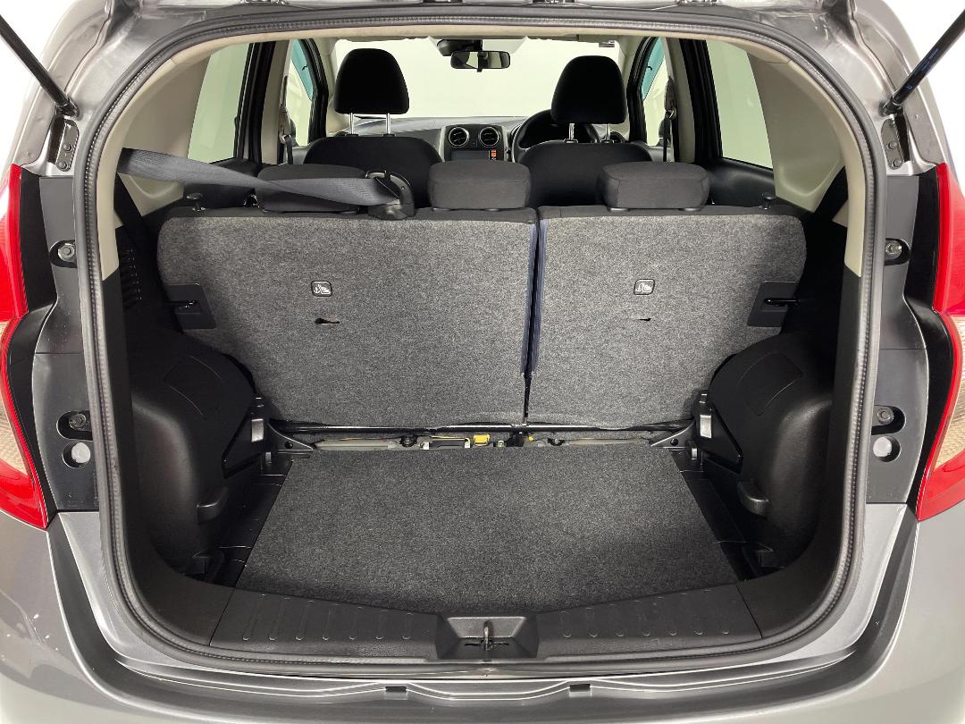 Photo '14' of Nissan Note Photo '14' of Nissan Note