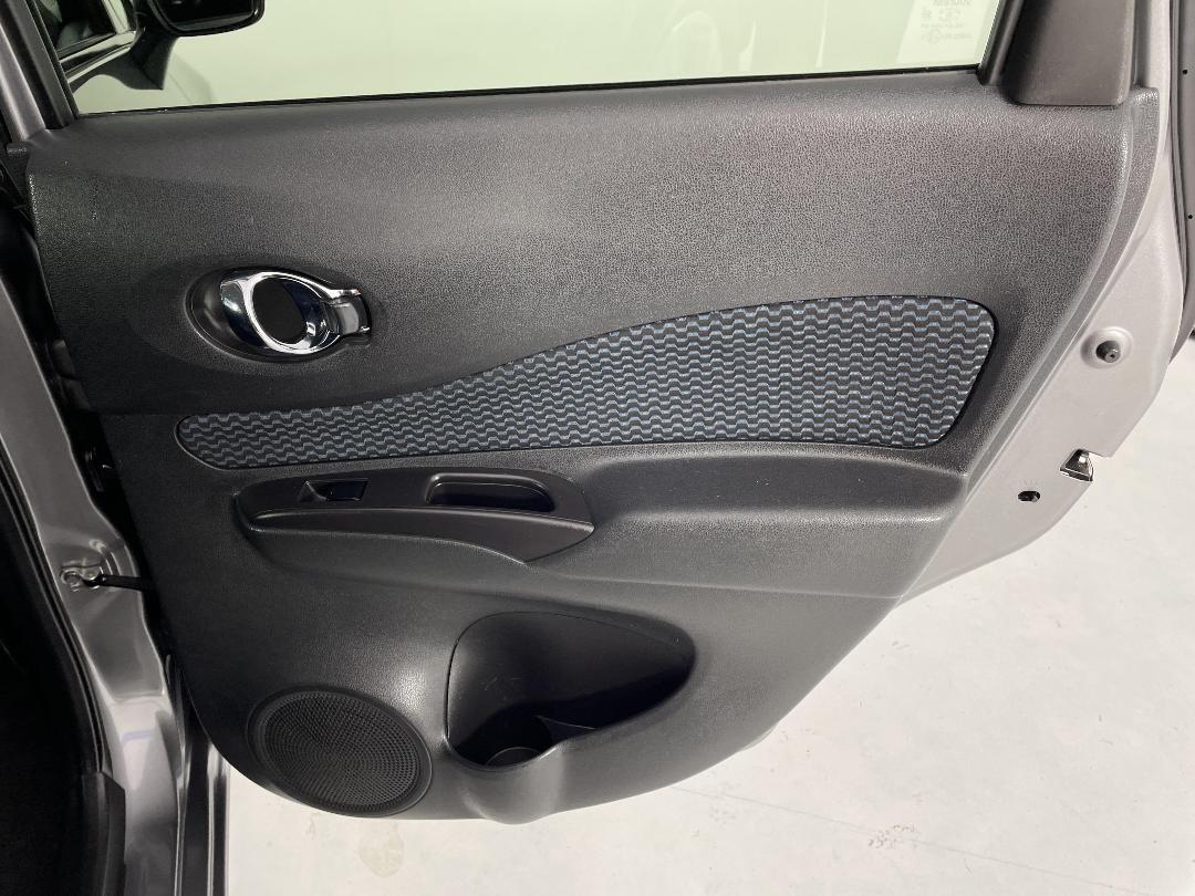 Photo '19' of Nissan Note Photo '19' of Nissan Note