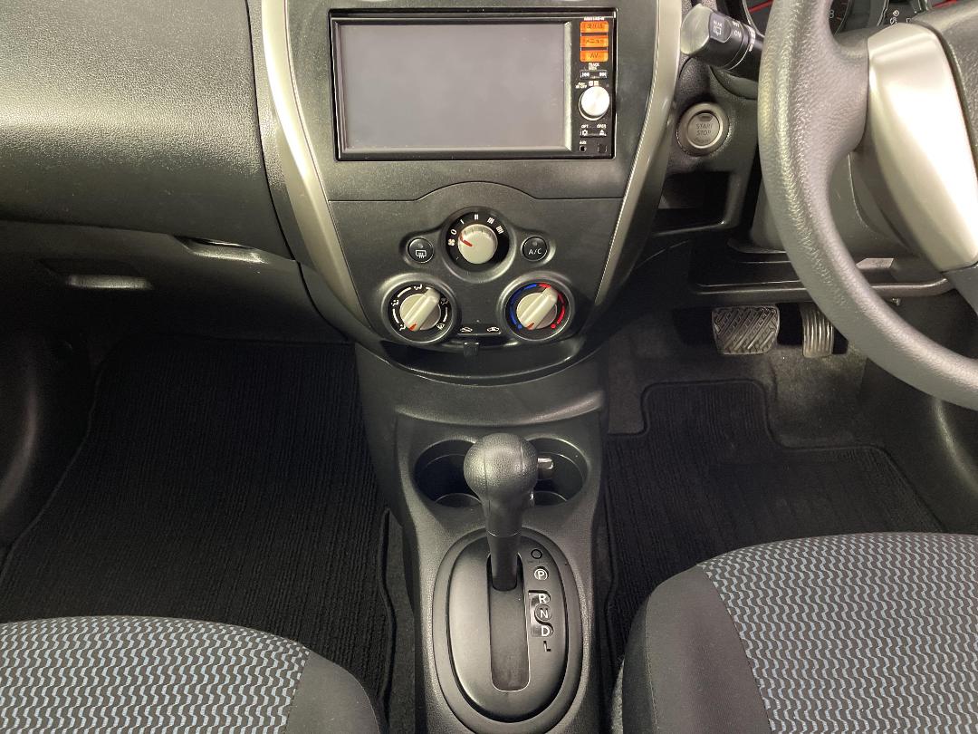 Photo '18' of Nissan Note Photo '18' of Nissan Note