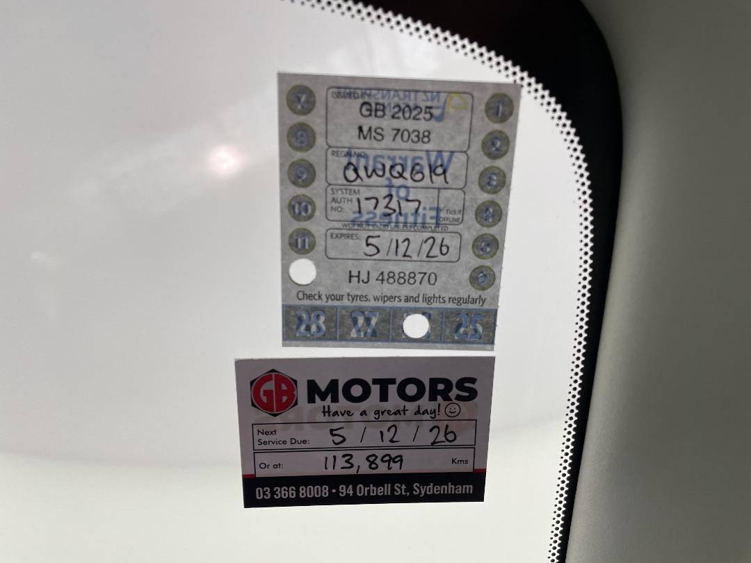 Photo '25' of Nissan Note Photo '25' of Nissan Note