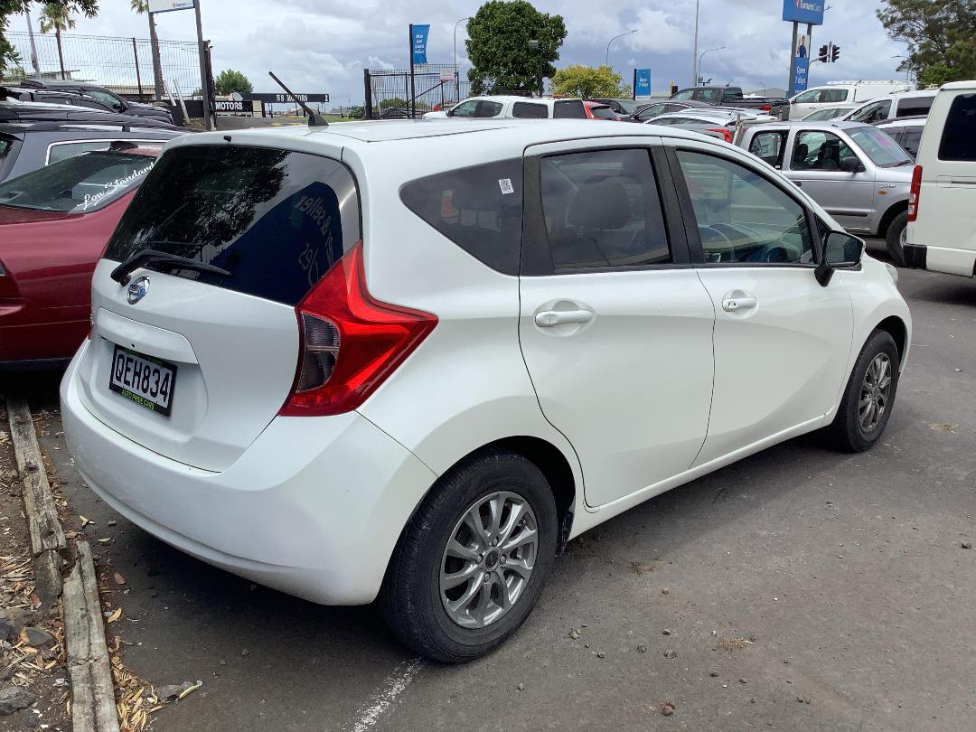 Photo '4' of Nissan Note Photo '4' of Nissan Note