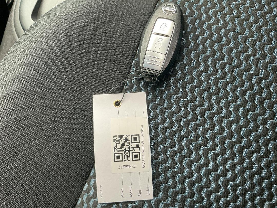 Photo '11' of Nissan Note