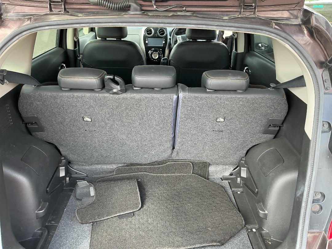 Photo '14' of Nissan Note