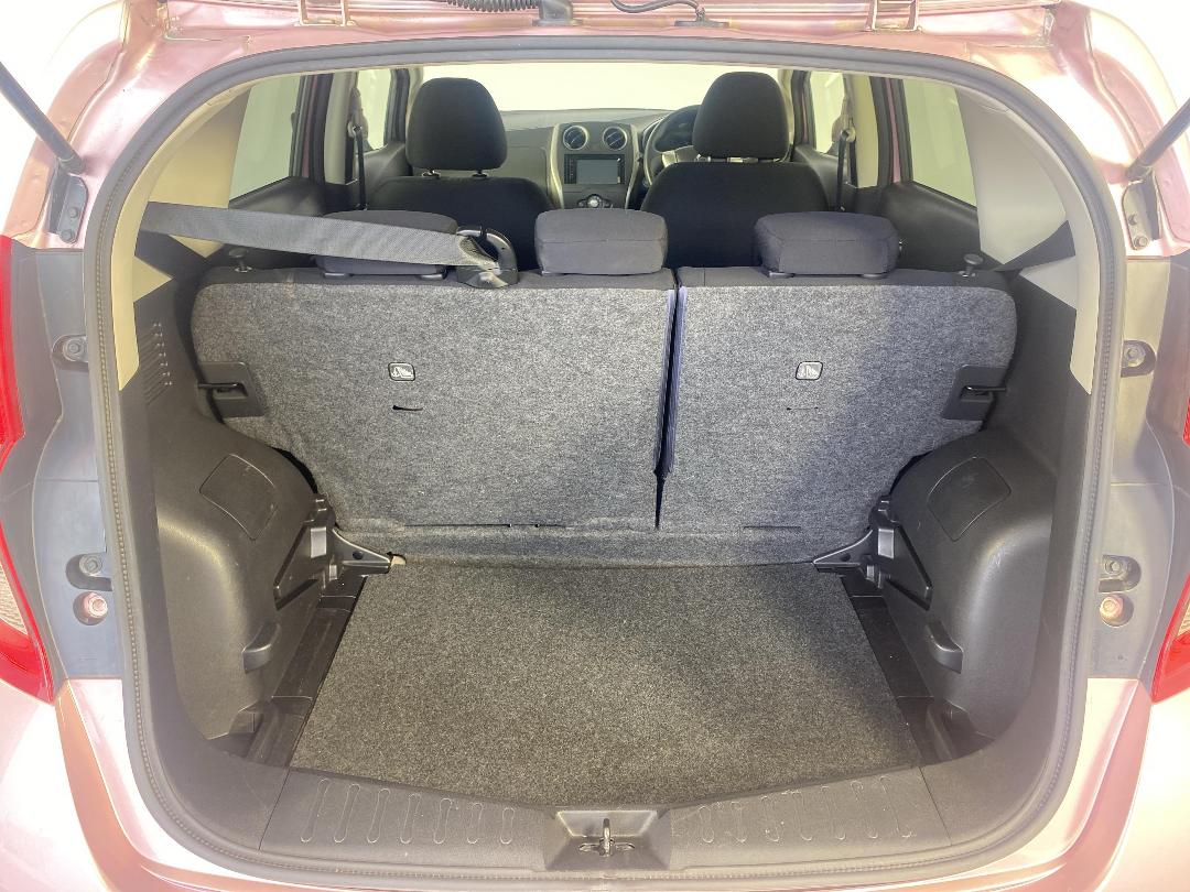 Photo '14' of Nissan Note