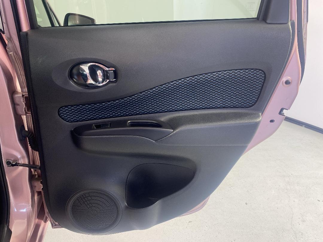 Photo '19' of Nissan Note