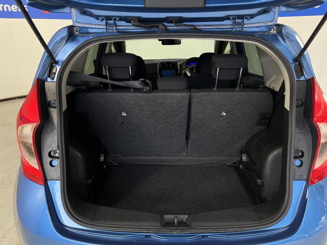 Photo '14' of Nissan Note Photo '14' of Nissan Note