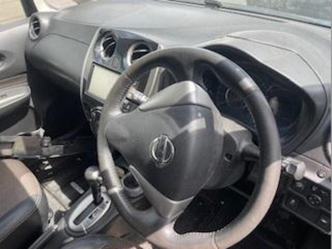 Photo '11' of Nissan Note Photo '11' of Nissan Note