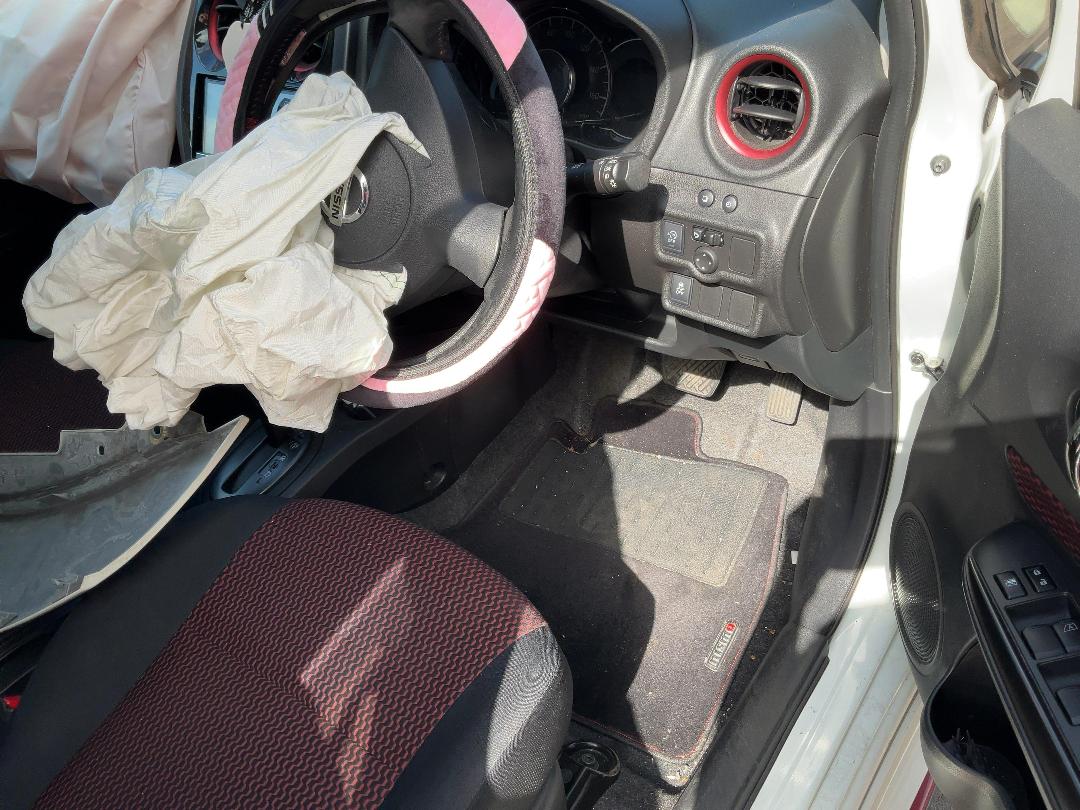 Photo '14' of Nissan Note