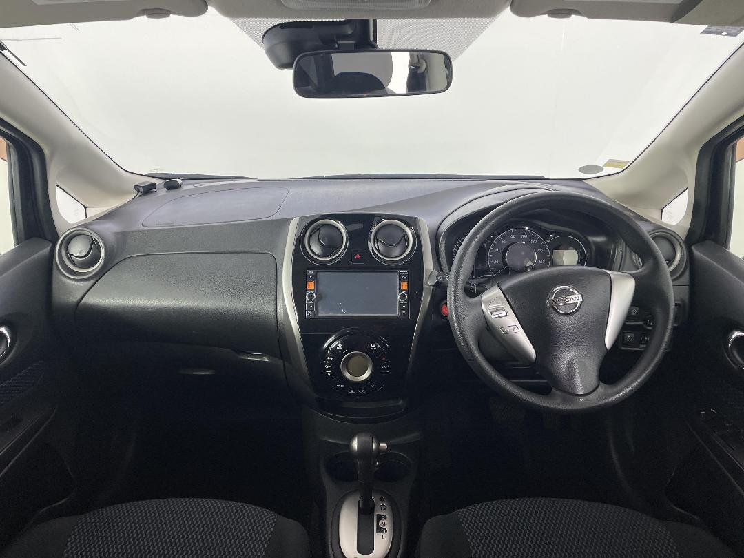 Photo '17' of Nissan Note Photo '17' of Nissan Note