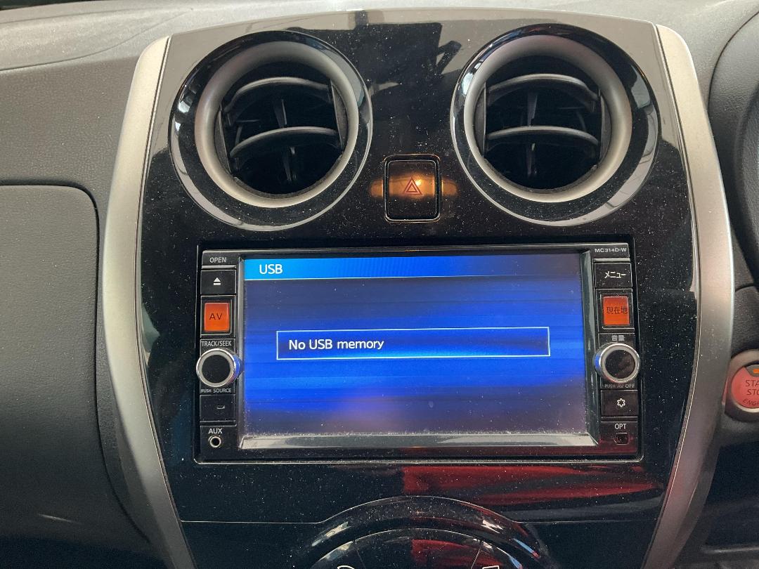 Photo '10' of Nissan Note