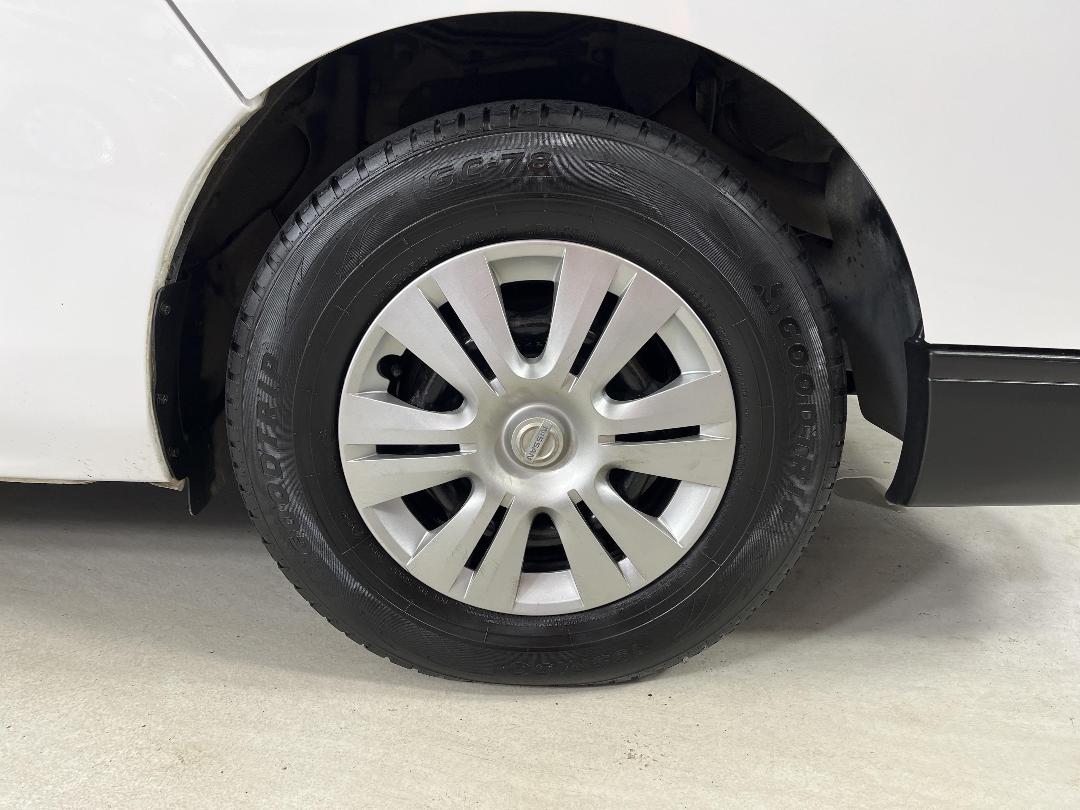 Photo '9' of Nissan NV350 Photo '9' of Nissan NV350