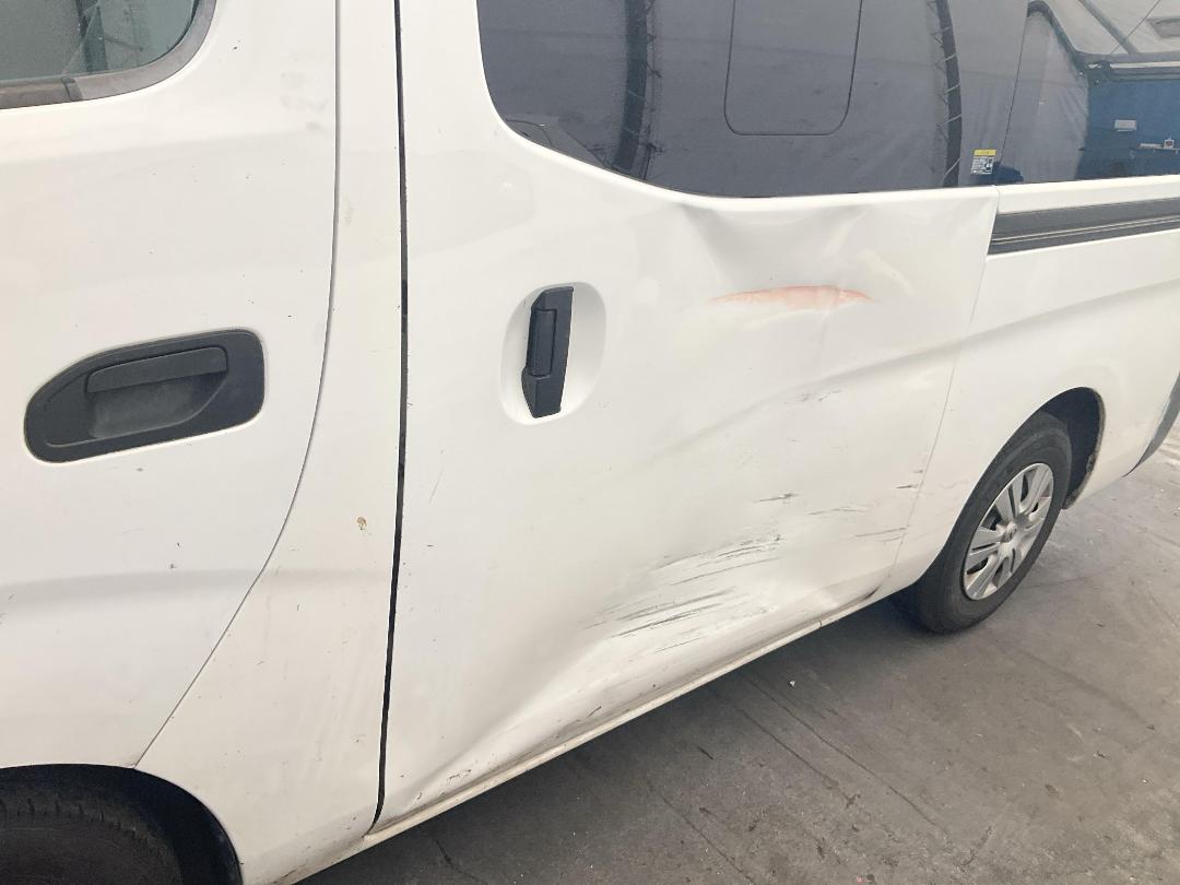 Photo '9' of Nissan NV350 Caravan