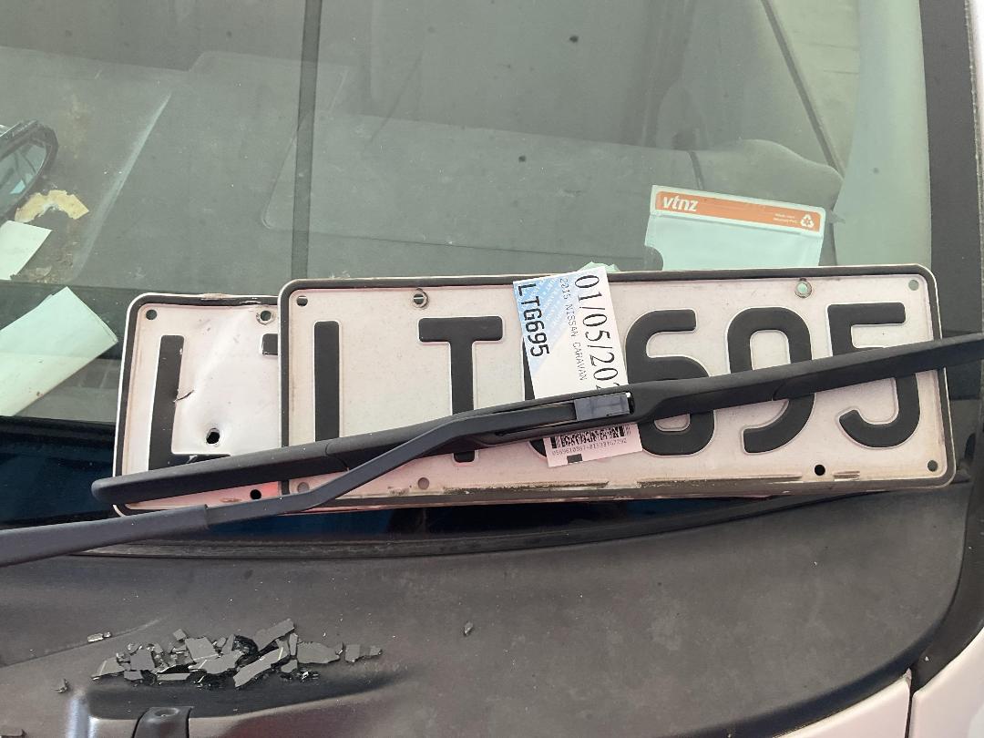 Photo '30' of Nissan NV350 Caravan