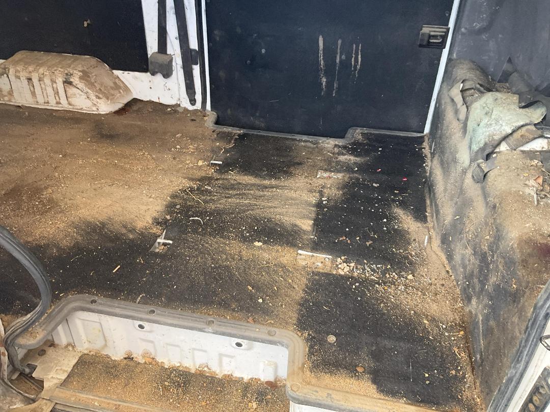 Photo '26' of Nissan NV350 Caravan