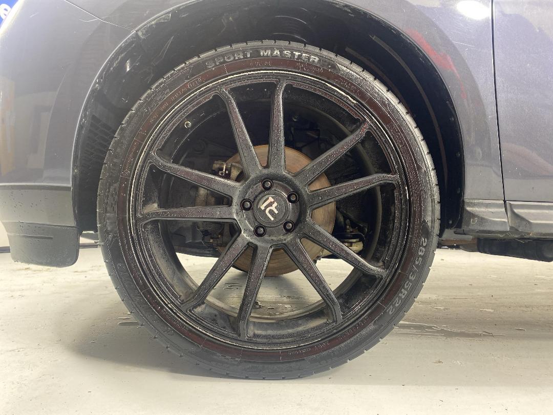 Photo '10' of Nissan Pathfinder